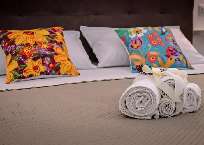 Tenuta Corano 农家乐 *